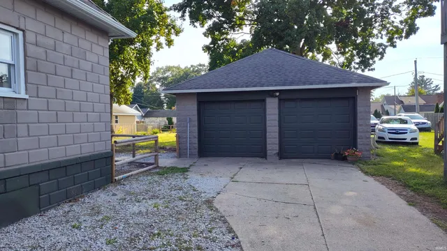 $239,900 | 804 Van Buren Street, Walkerton, IN 46574