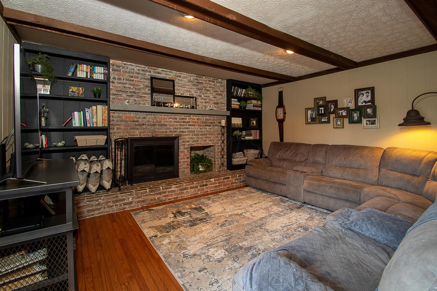 4740 Pickerington Road Carroll, OH 43112 - Photo 15 of 39 Gallery Image 15