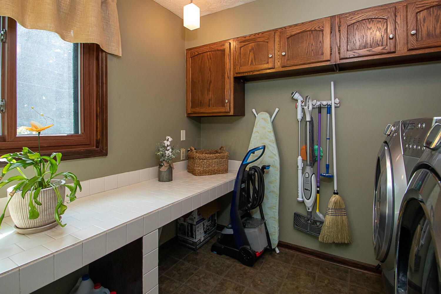 4740 Pickerington Road Carroll, OH 43112 - Photo 31 of 39 Gallery Image 31