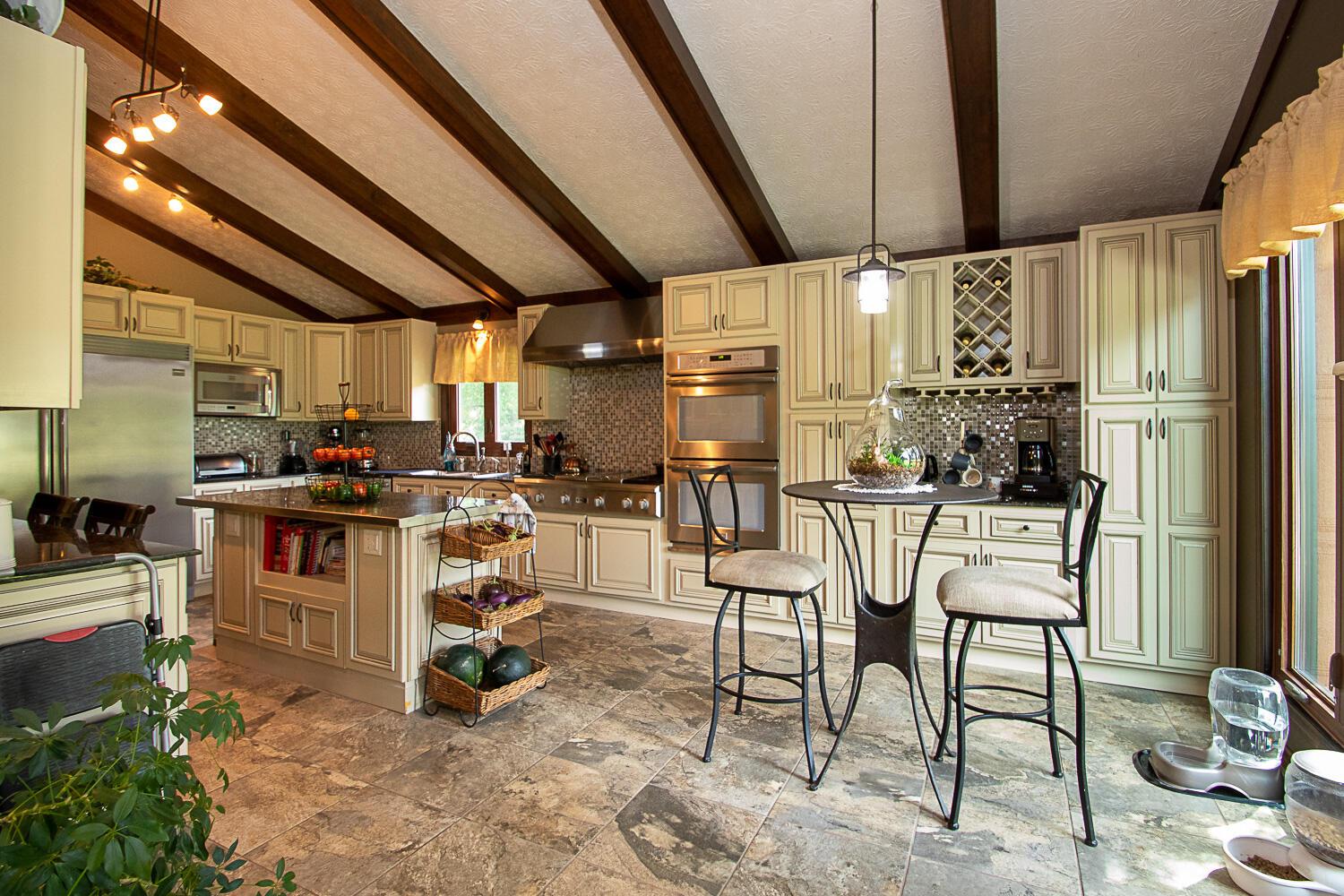 4740 Pickerington Road Carroll, OH 43112 - Photo 9 of 39 Gallery Image 9