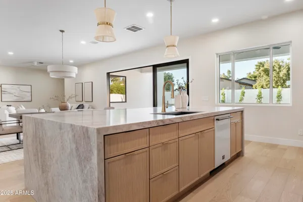 $2,200,000 | 5540 East Dahlia Drive, Scottsdale, AZ 85254