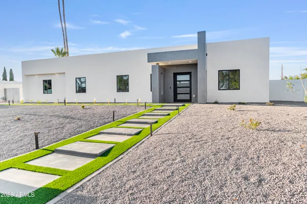 $2,200,000 | 5540 East Dahlia Drive, Scottsdale, AZ 85254