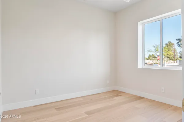 $2,200,000 | 5540 East Dahlia Drive, Scottsdale, AZ 85254