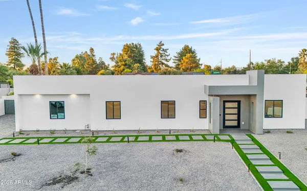 $2,200,000 | 5540 East Dahlia Drive, Scottsdale, AZ 85254