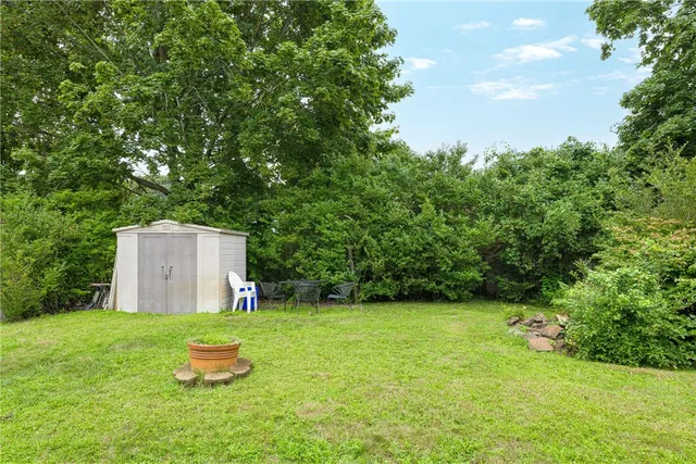 $2,800 | 113 Maple Avenue, Barrington, RI 02806