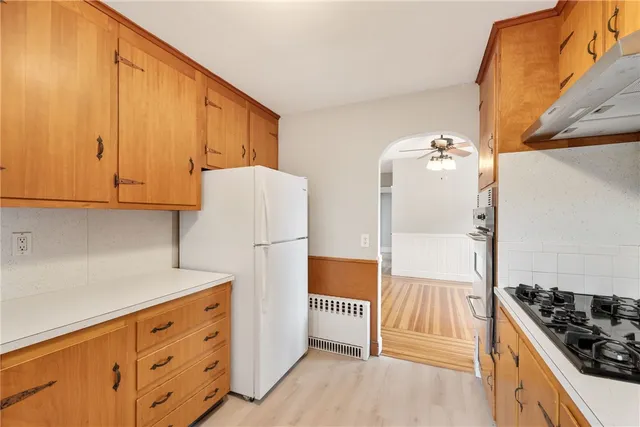 $2,800 | 113 Maple Avenue, Barrington, RI 02806