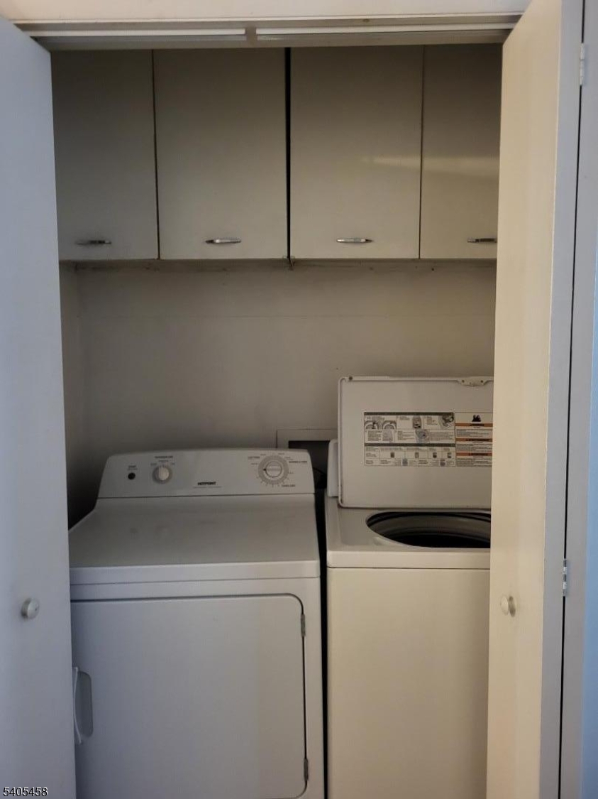 258 Chambers Street Phillipsburg, NJ 08865 - Photo 2 of 9 a utility room with dryer and washer