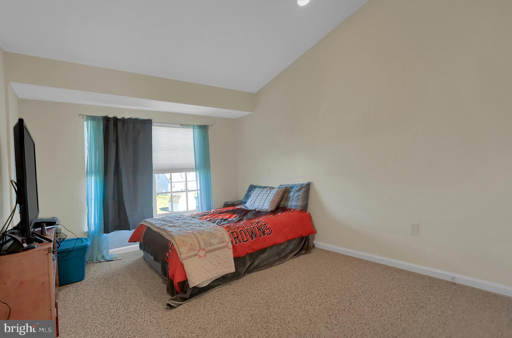 2037 Powell Drive Chambersburg, PA 17201 - Photo 27 of 33 Bedroom 2 - view 1