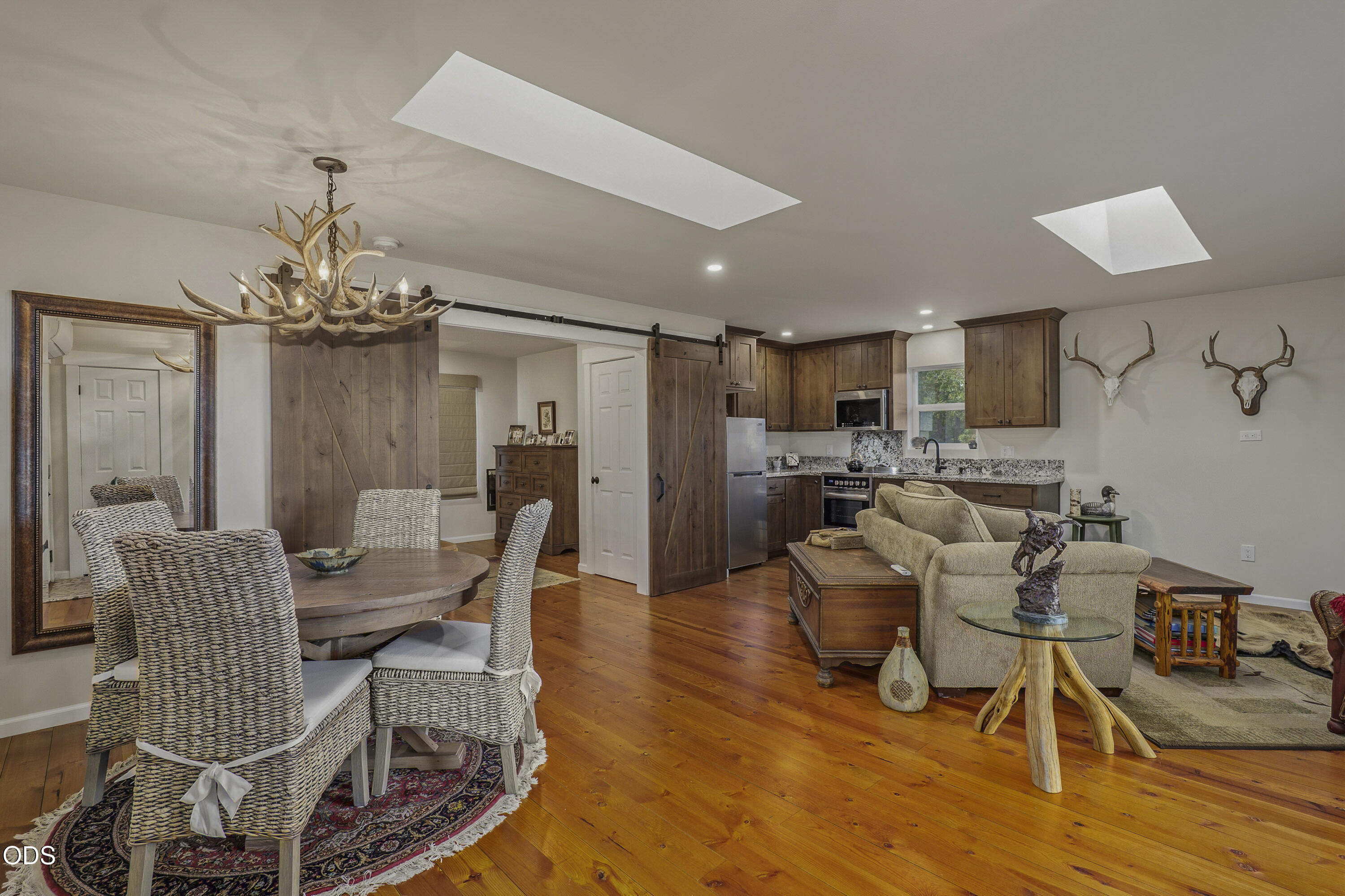 2564 Old Military Road Central Point, OR 97502 - Photo 42 of 58