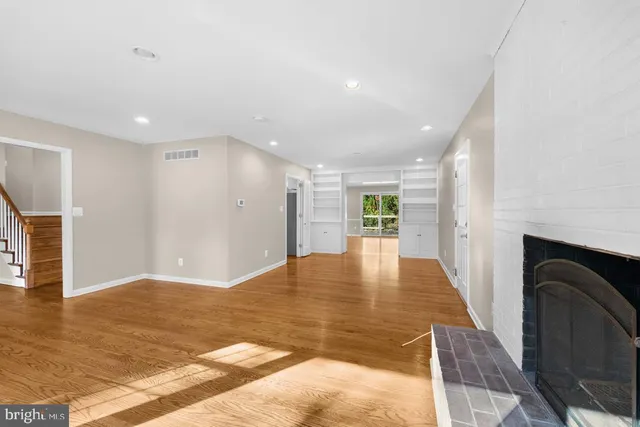 $3,280 | 512 Briar Lane, Newark, DE 19711