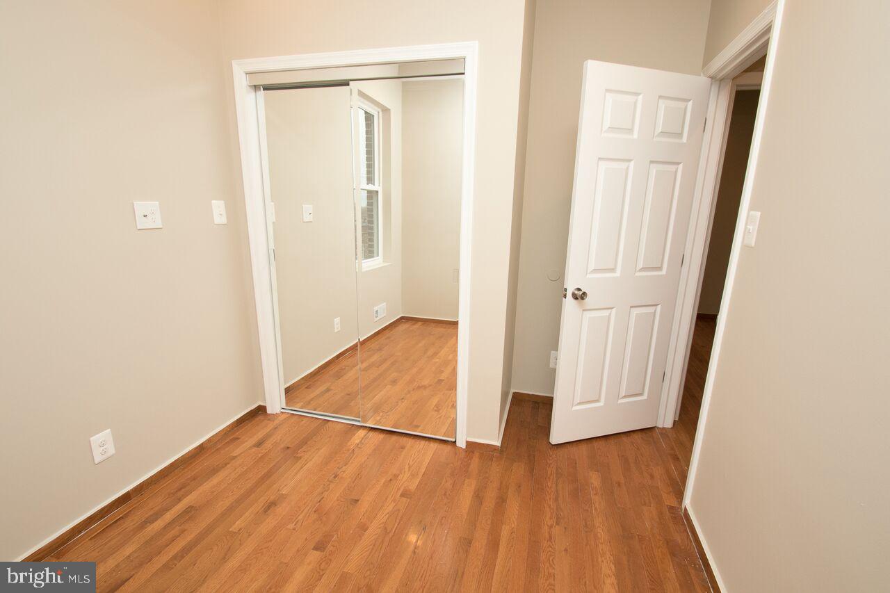 1639 South 22nd Street Philadelphia, PA 19145 - Photo 11 of 27