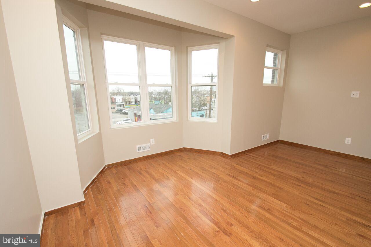 1639 South 22nd Street Philadelphia, PA 19145 - Photo 20 of 27