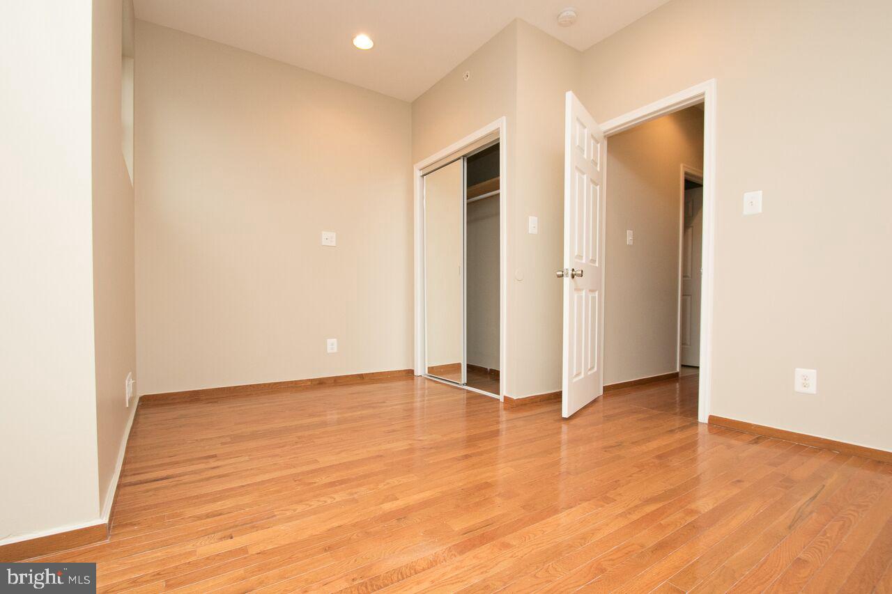 1639 South 22nd Street Philadelphia, PA 19145 - Photo 23 of 27