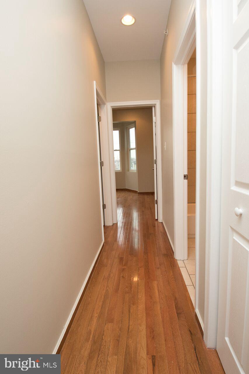 1639 South 22nd Street Philadelphia, PA 19145 - Photo 8 of 27