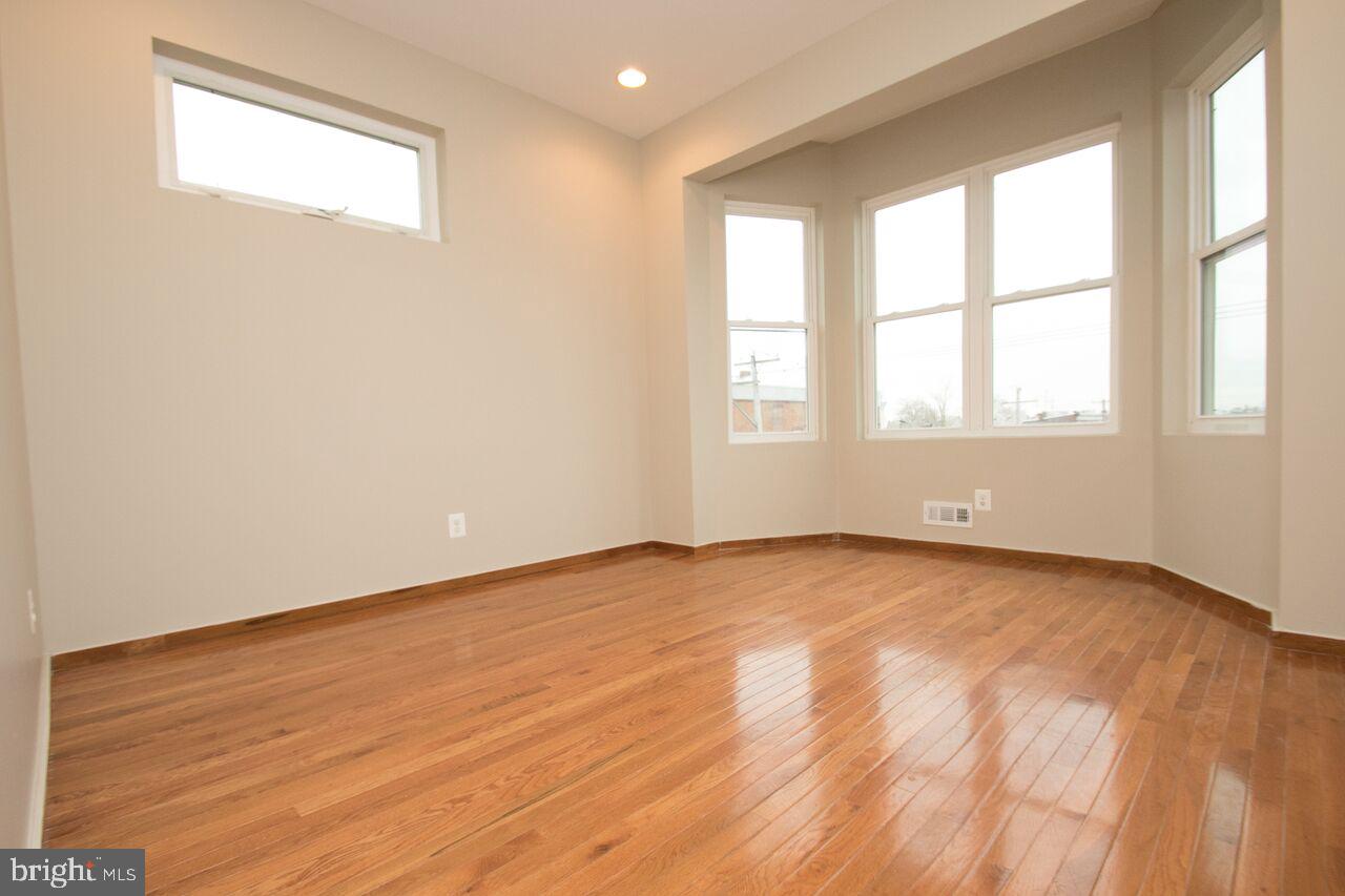 1639 South 22nd Street Philadelphia, PA 19145 - Photo 10 of 27