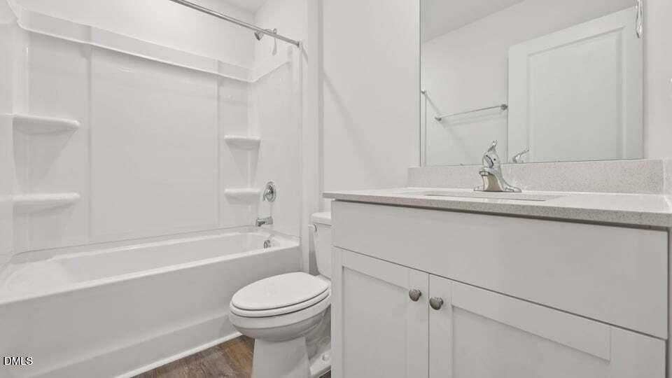 5820 Brambleberry Way Raleigh, NC 27616 - Photo 25 of 38 19-custom-Beckett Chase Wy-019