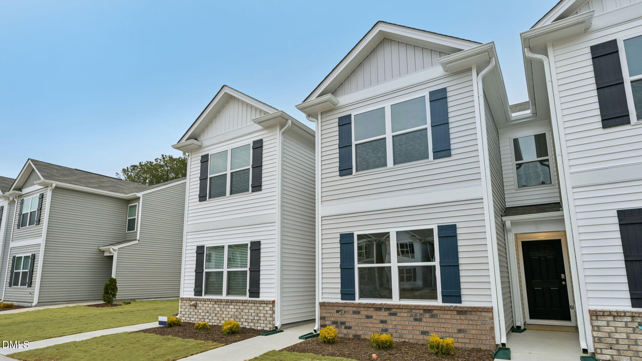 5820 Brambleberry Way Raleigh, NC 27616 - Photo 3 of 38 2-custom-Beckett Chase Wy-002