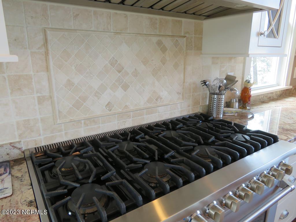 953 Becton Road Havelock, NC 28532 - Photo 11 of 45 Viking Range