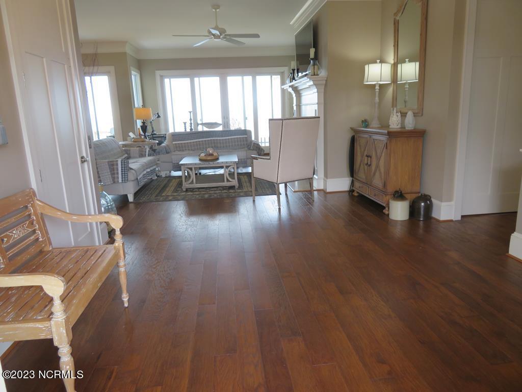 953 Becton Road Havelock, NC 28532 - Photo 4 of 45 Foyer