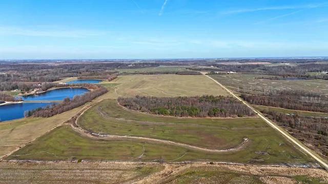 850 East E Cr, Cannelburg, IN 47519