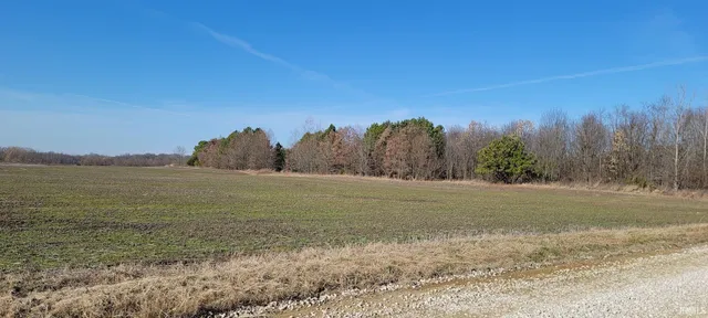 850 East E Cr, Cannelburg, IN 47519