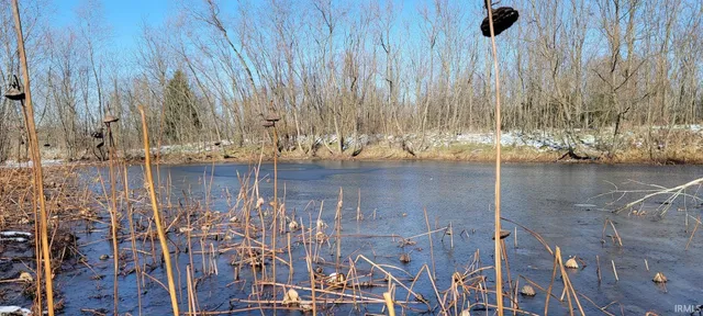 850 East E Cr, Cannelburg, IN 47519