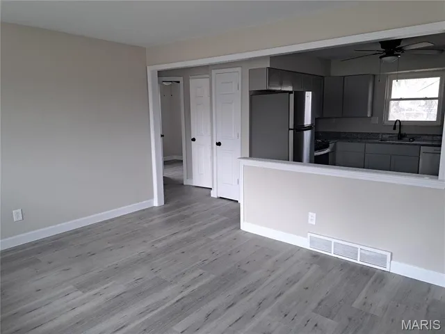 $1,400 | 2414 Chesstal Street, St. Charles, MO 63301