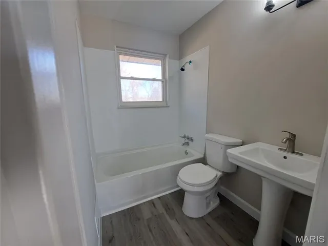 $1,400 | 2414 Chesstal Street, St. Charles, MO 63301