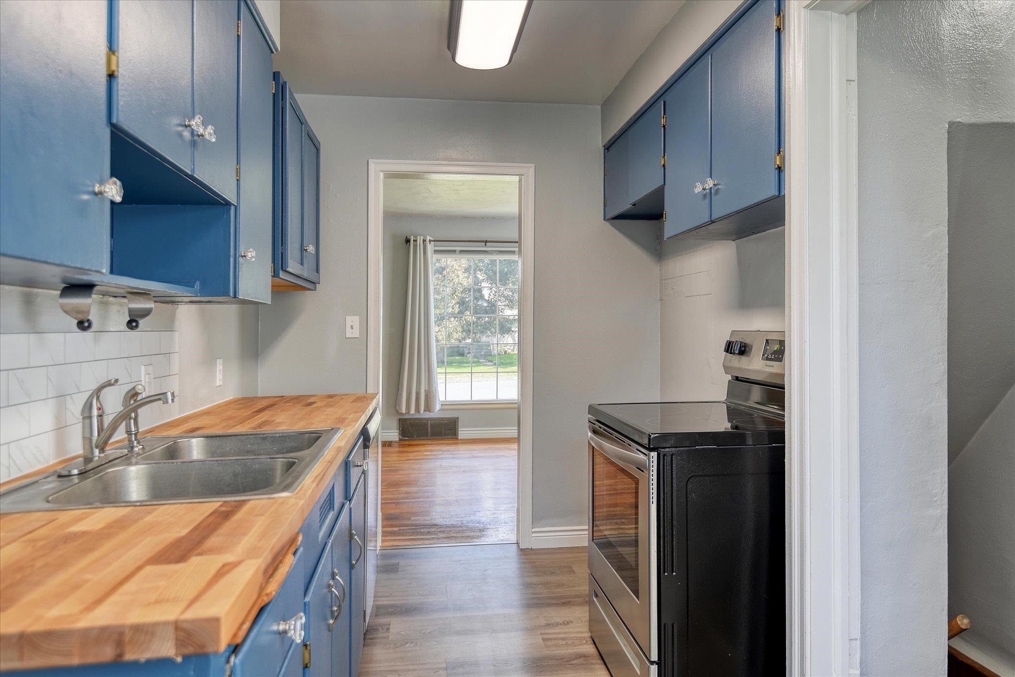 1311 North Farr Road Spokane, WA 99206 - Photo 12 of 38 Gallery Image 12