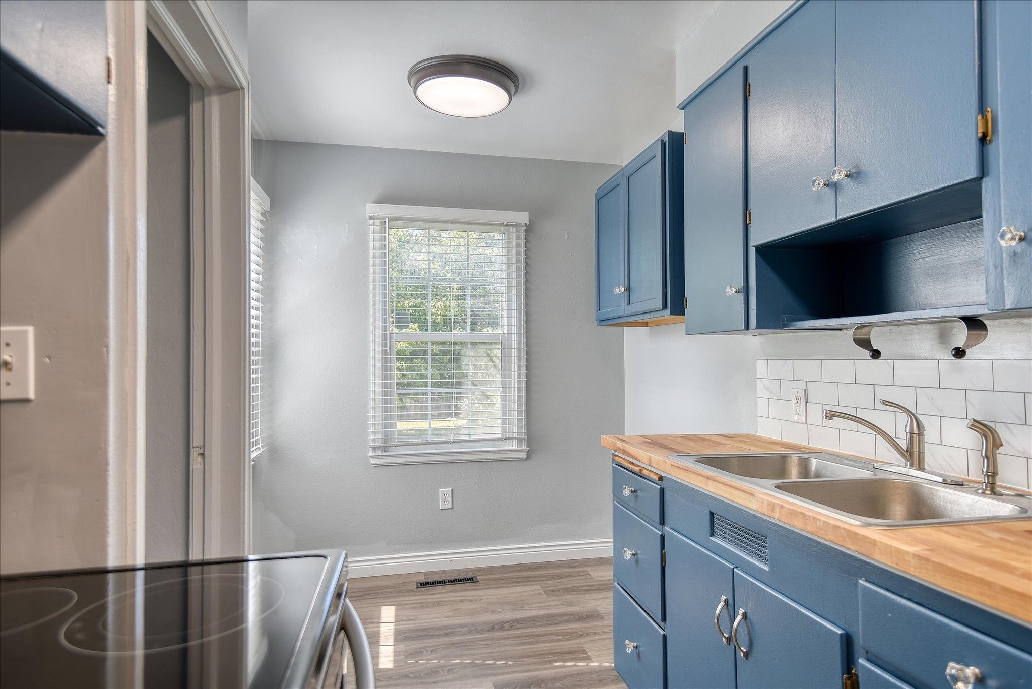 1311 North Farr Road Spokane, WA 99206 - Photo 10 of 38 Gallery Image 10