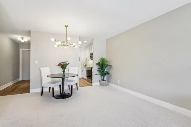 $279,000 | 303 East Henry Clay Street, Unit 306, Whitefish Bay, WI 53217