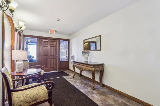 $279,000 | 303 East Henry Clay Street, Unit 306, Whitefish Bay, WI 53217