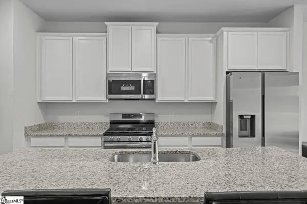 $2,300 | 1 Apollo View Lane, Greenville, SC 29607