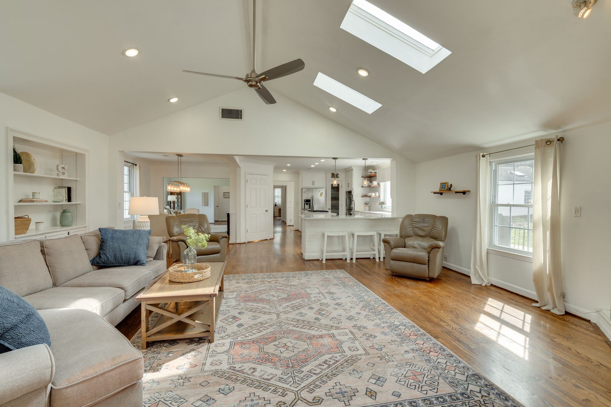 745 Elysian Fields Road Nashville, TN 37204 - Photo 20 of 60 a living room with furniture and a couch