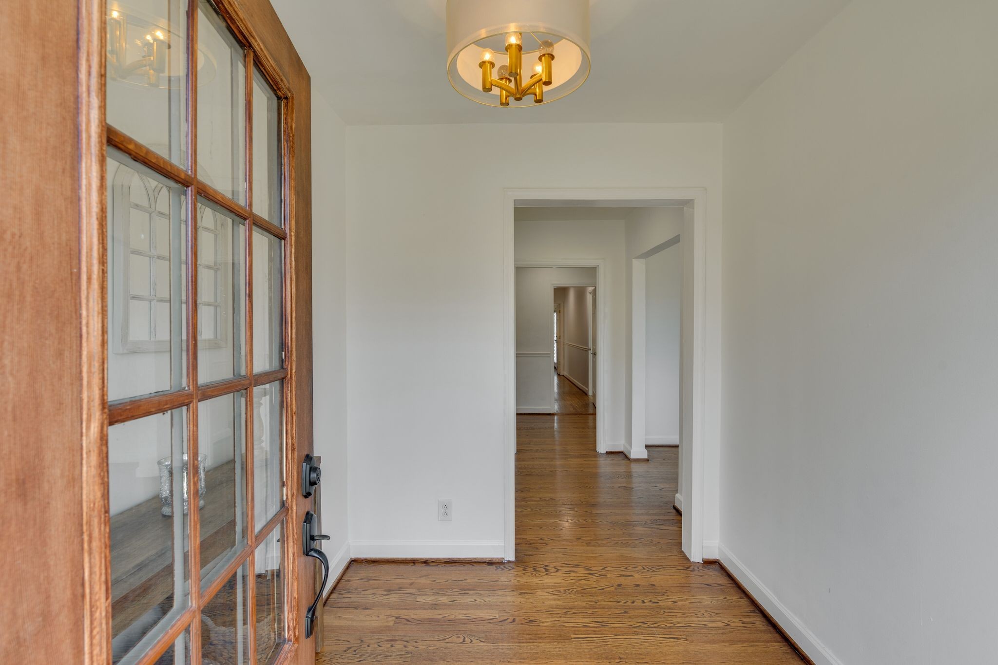 745 Elysian Fields Road Nashville, TN 37204 - Photo 5 of 60 a view of an entryway with a livingroom