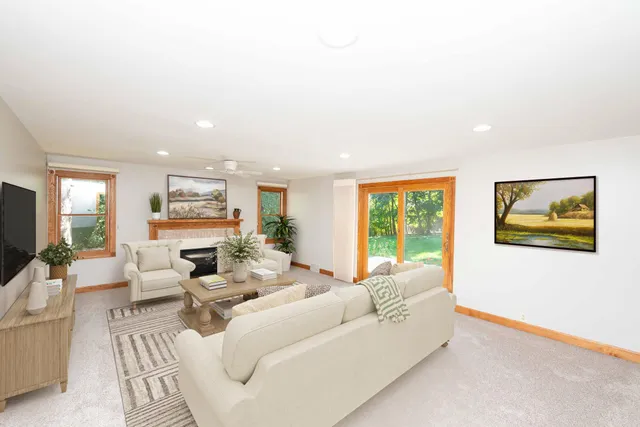 $525,000 | 4760 Vine Hill Road, Deephaven, MN 55331