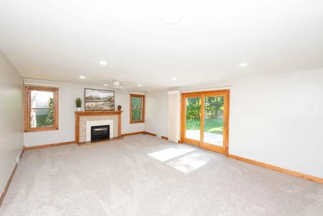 $525,000 | 4760 Vine Hill Road, Deephaven, MN 55331