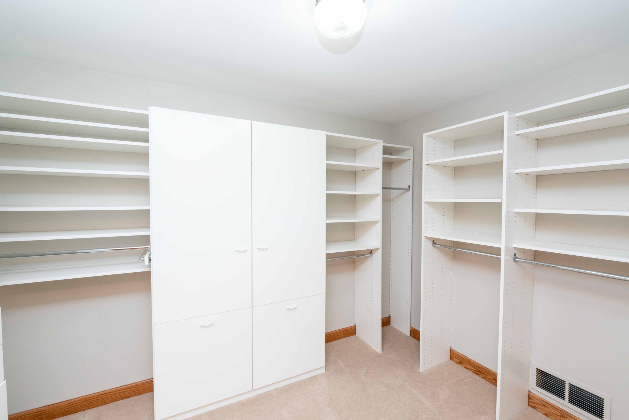 4760 Vine Hill Road Excelsior, MN 55331 - Photo 27 of 49