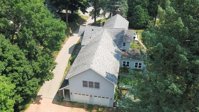 $525,000 | 4760 Vine Hill Road, Deephaven, MN 55331