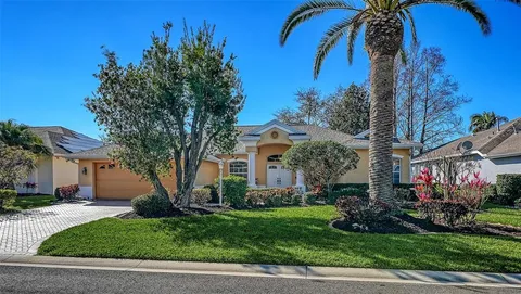 $675,000 | 5566 Magnolia Tree Terrace, Sarasota, FL 34233