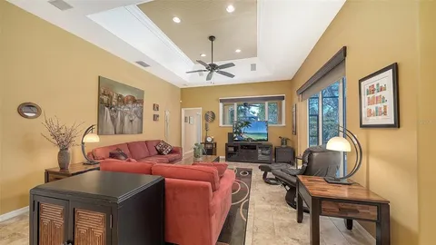 $675,000 | 5566 Magnolia Tree Terrace, Sarasota, FL 34233