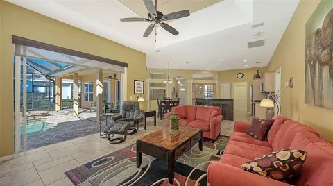 $675,000 | 5566 Magnolia Tree Terrace, Sarasota, FL 34233