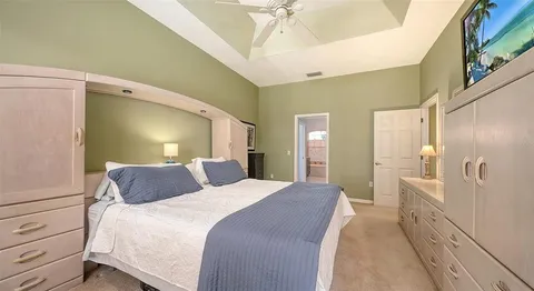 $675,000 | 5566 Magnolia Tree Terrace, Sarasota, FL 34233