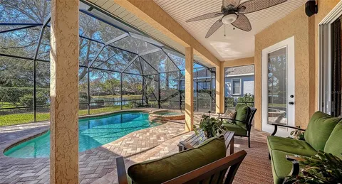 $675,000 | 5566 Magnolia Tree Terrace, Sarasota, FL 34233