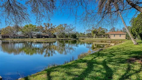 $675,000 | 5566 Magnolia Tree Terrace, Sarasota, FL 34233