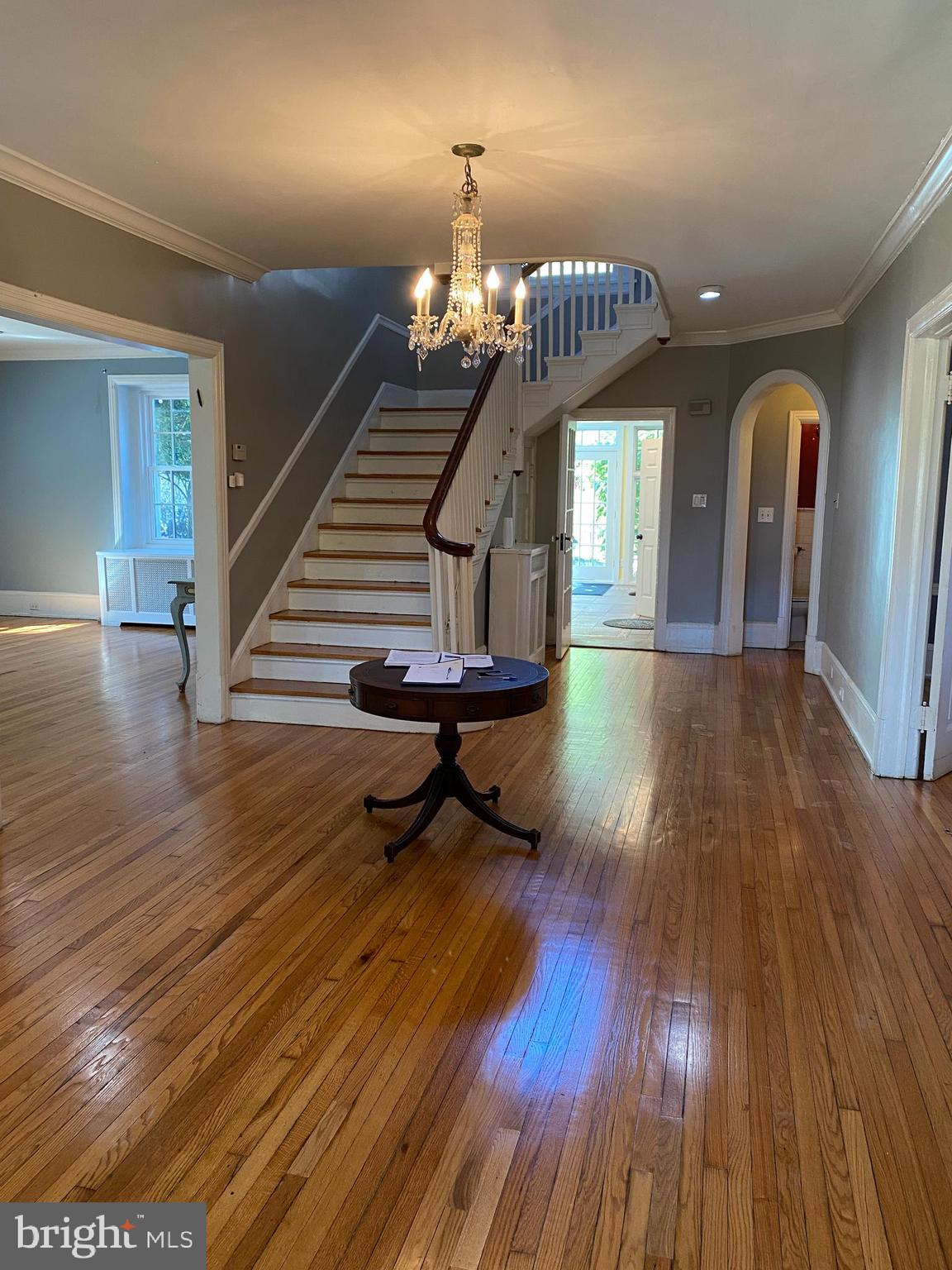 109 Edgehill Road Bala Cynwyd, PA 19004 - Photo 7 of 49 Entry hall