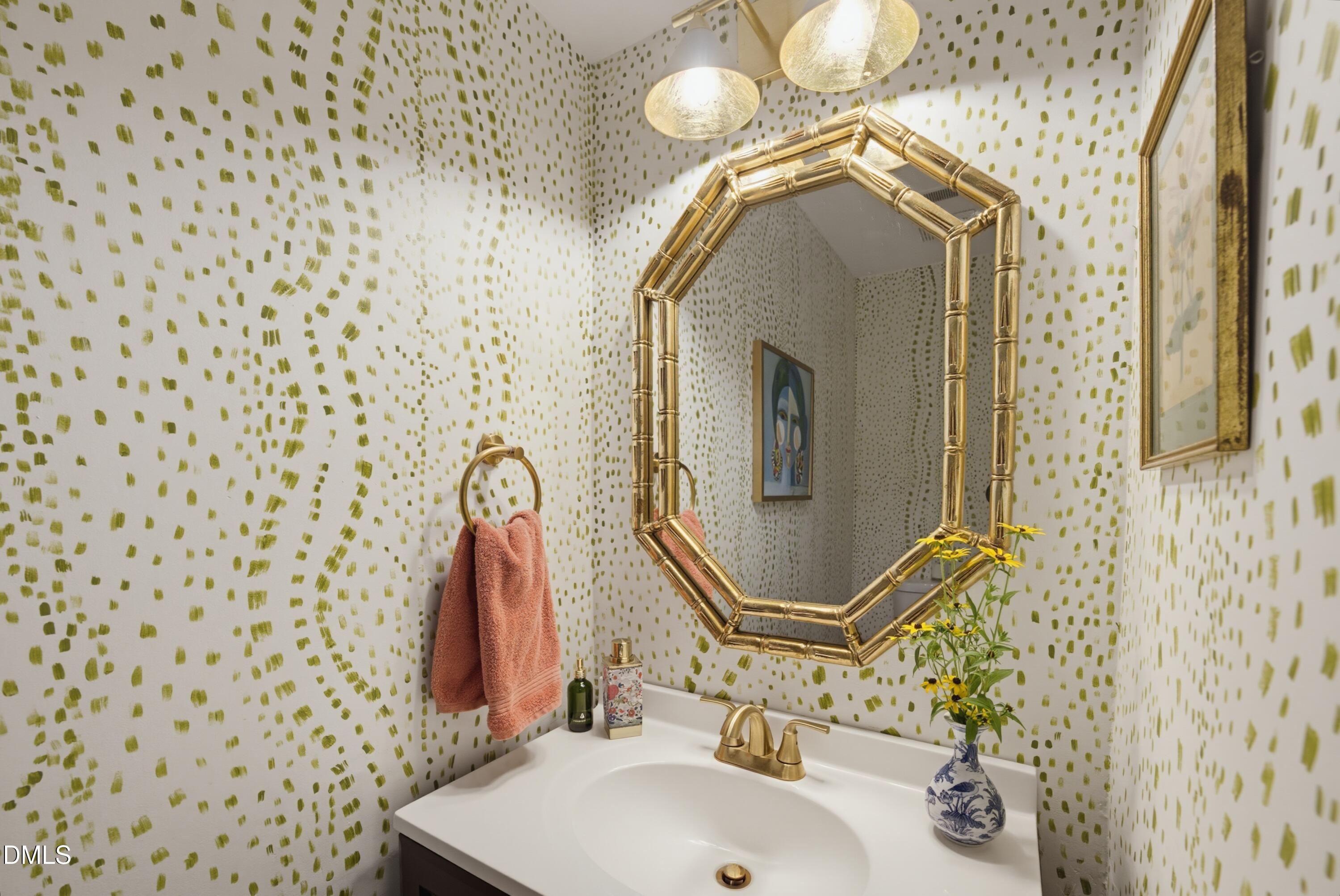 126 Wythe Circle Raleigh, NC 27615 - Photo 17 of 44 Half Bath