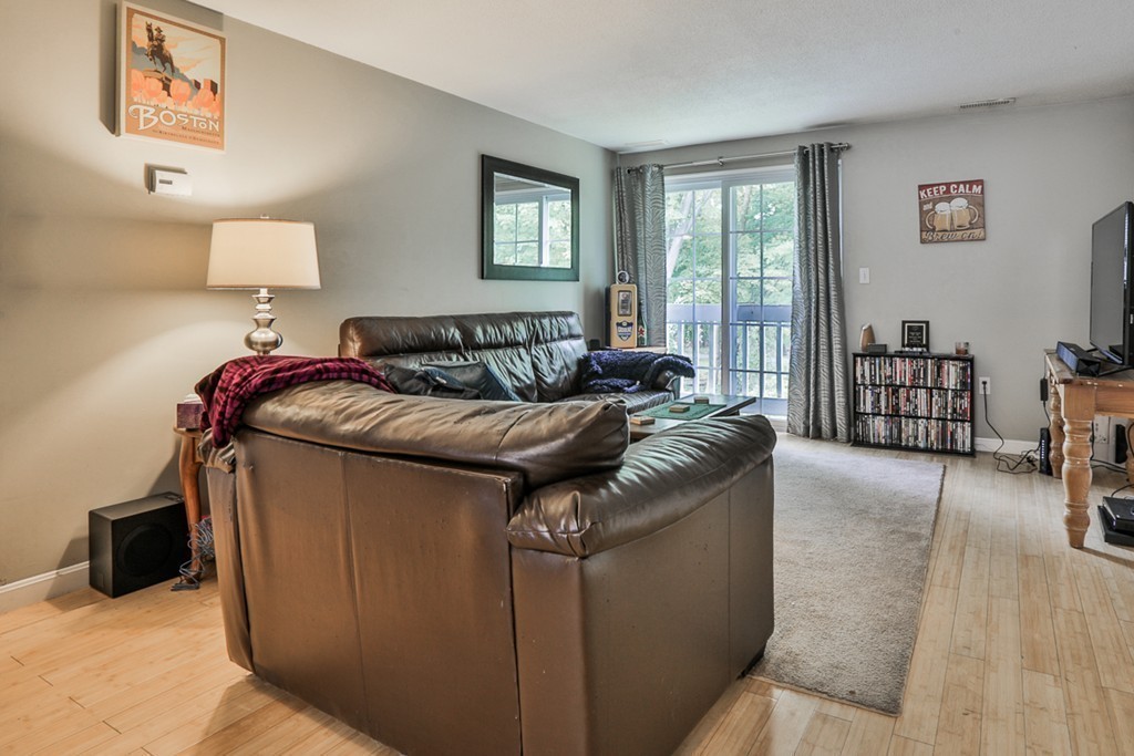 38 Walker Street, Unit 9 Lowell, MA 01854 - Photo 6 of 14