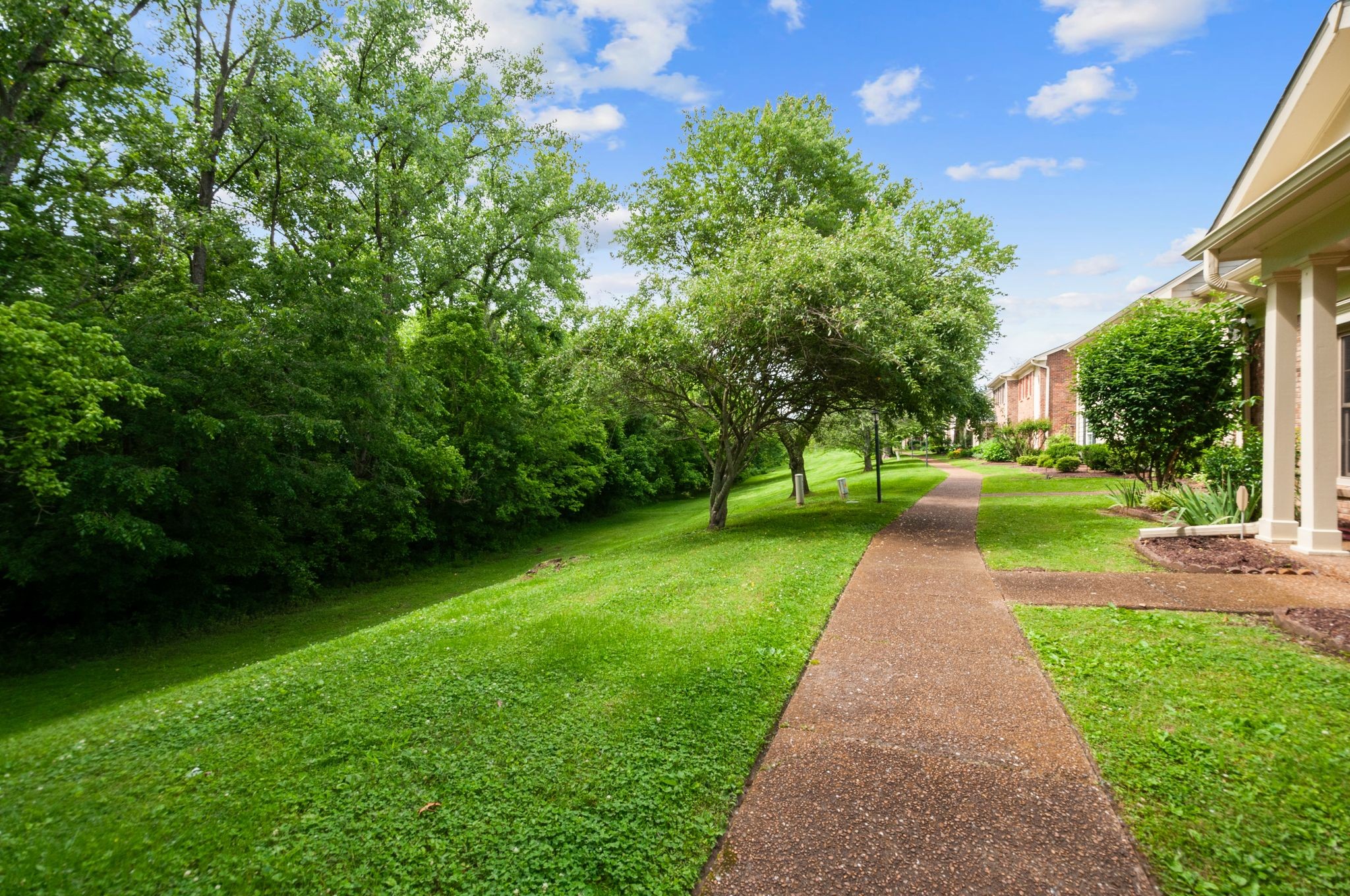 1369 General George Patton Road Nashville, TN 37221 - Photo 4 of 34