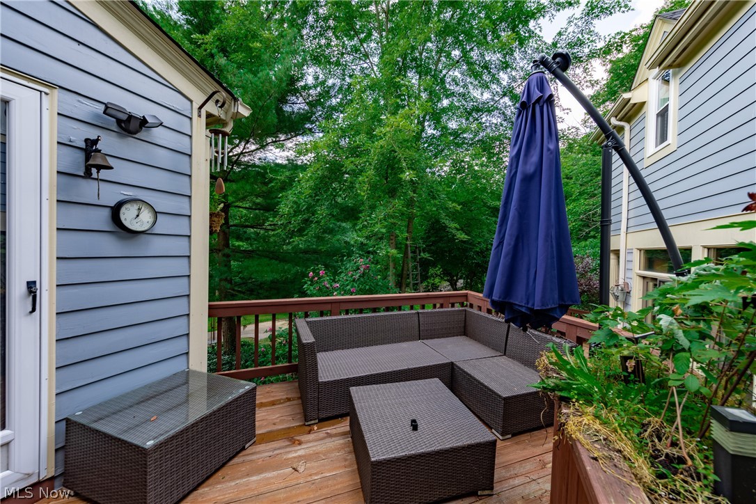 7254 Liberty Road Solon, OH 44139 - Photo 31 of 35 2-Tiered Deck